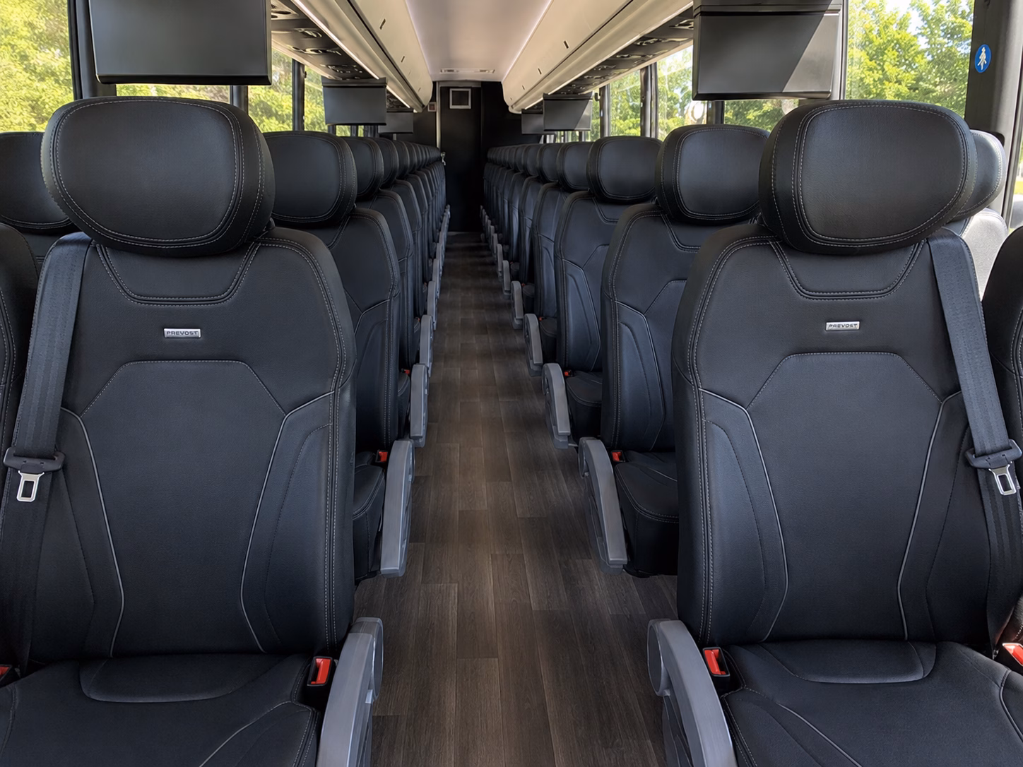 bus rentals up or 99w to dundee dayton and mcminnville tasting rooms