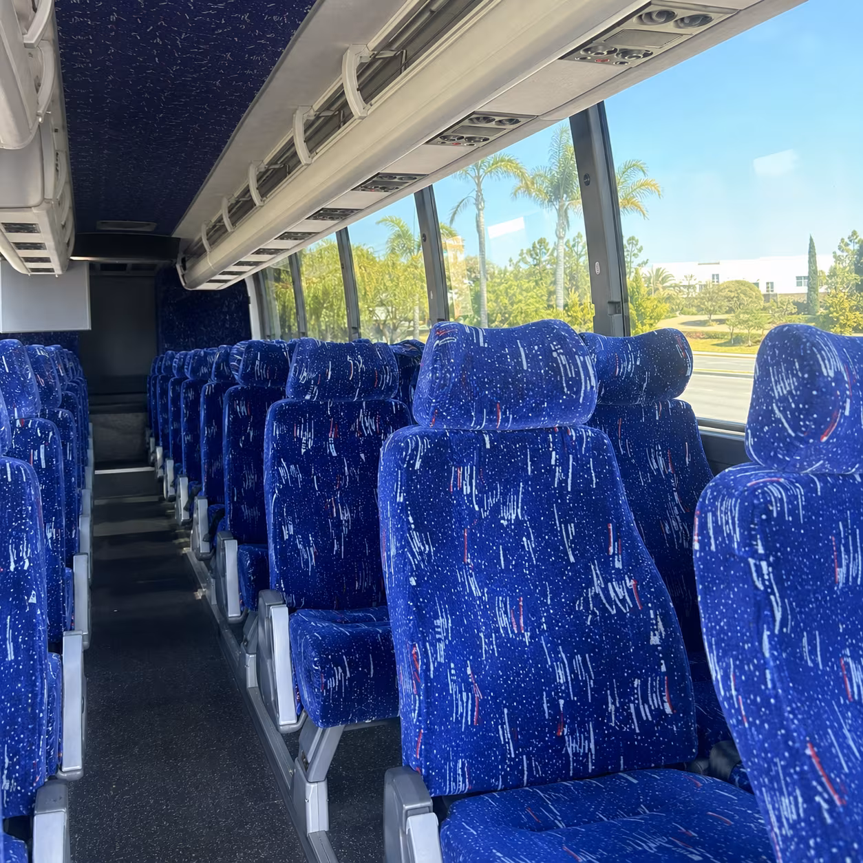 charter buses through the eola amity hills salem s closest wine loop