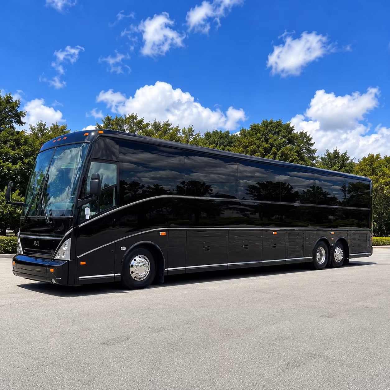 corporate airport transfer buses between salem and pdx