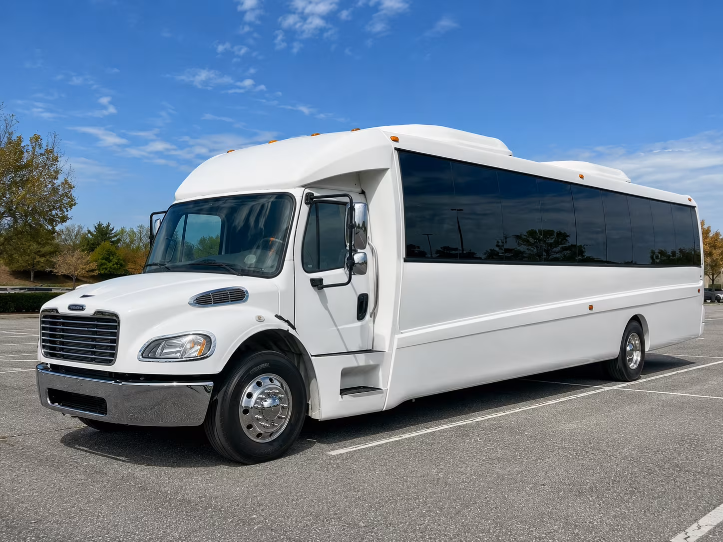 salem 30 passenger party bus