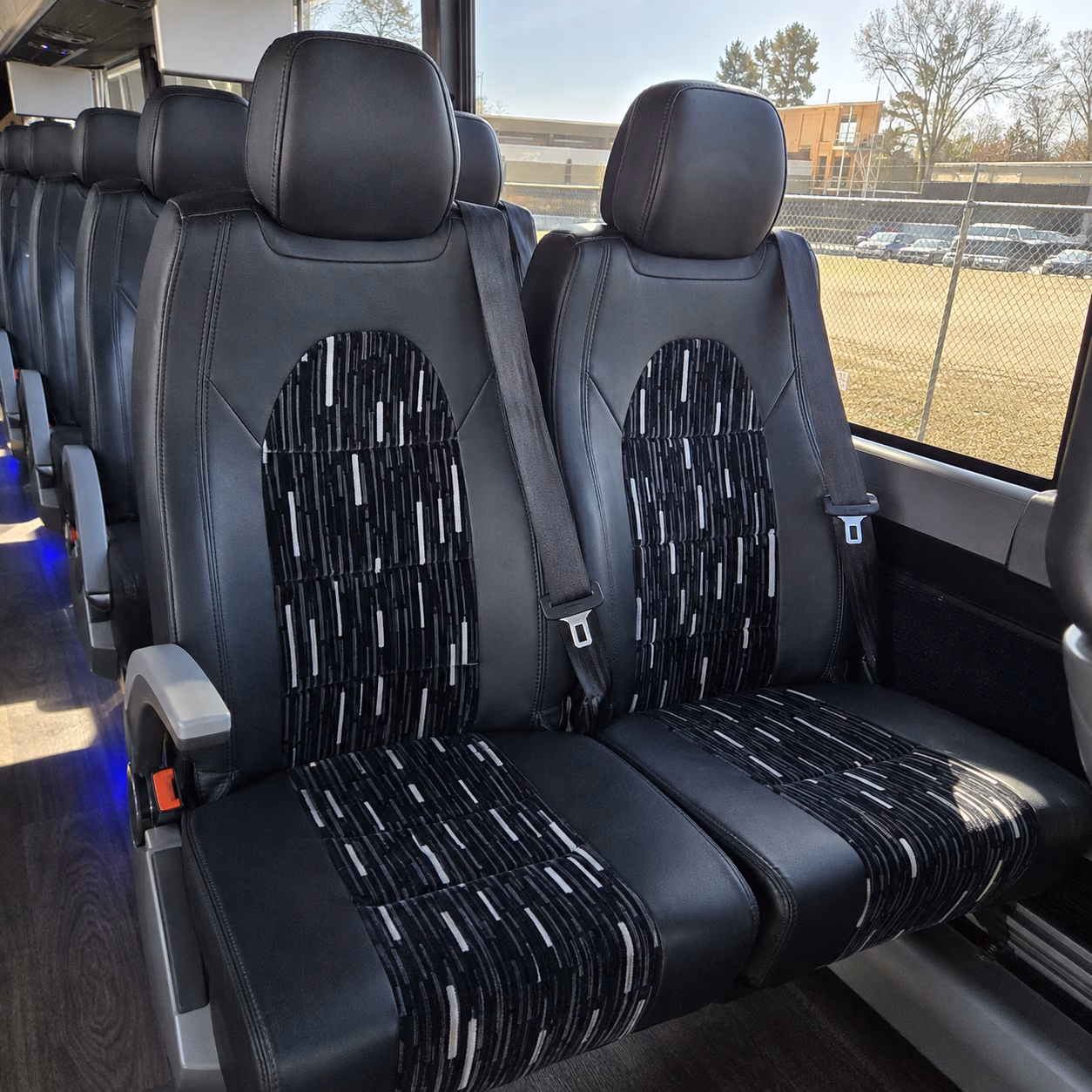 salem to portland charter buses for games concerts and weekend trips