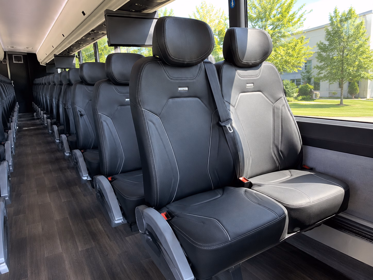 shuttle buses between salem hotels and your wedding venue